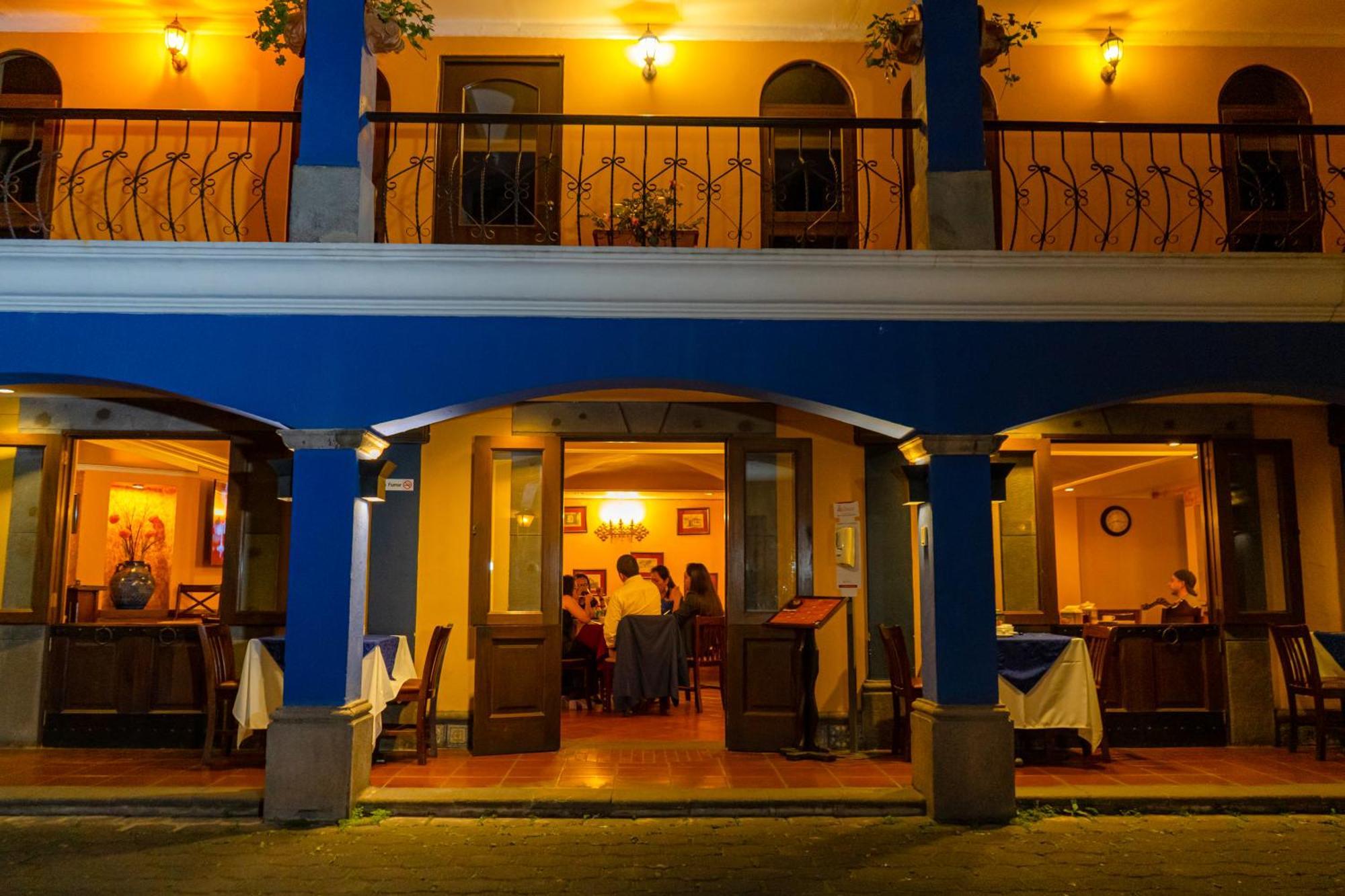 Hotel Villa Espanola Guatemala City Exterior photo